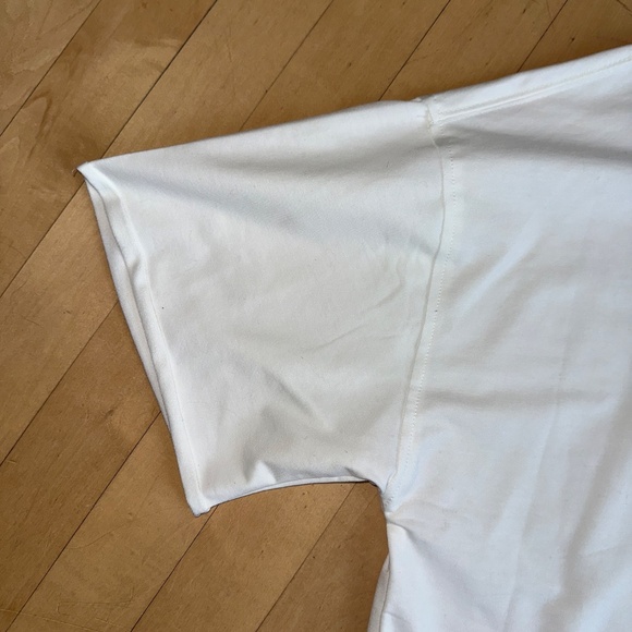 NWT ELGOGY white tee, XL,  GP1509 - Picture 4 of 4